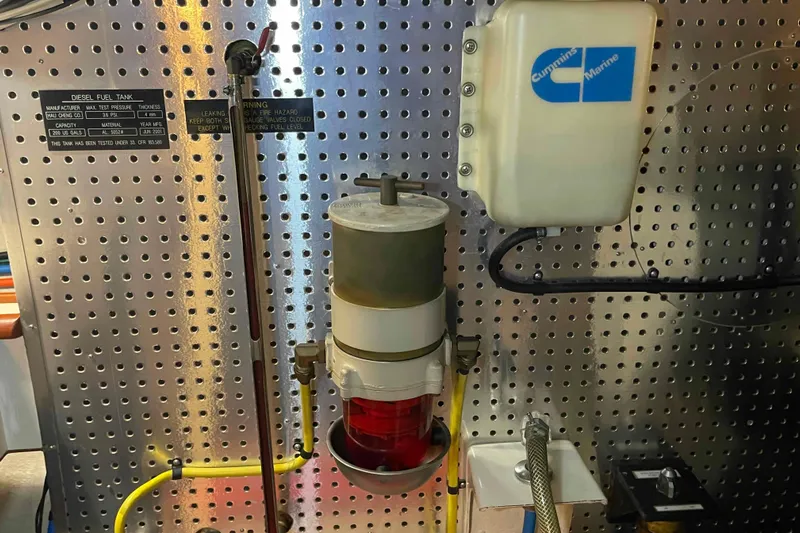 Free Ride Yacht Photos Pics Engine room of 2002 President Trawler with Cummins Marine components and fuel system.