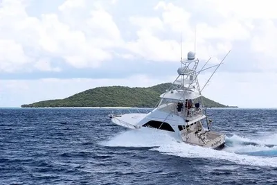 Cabo Flybridge Sportfisherman