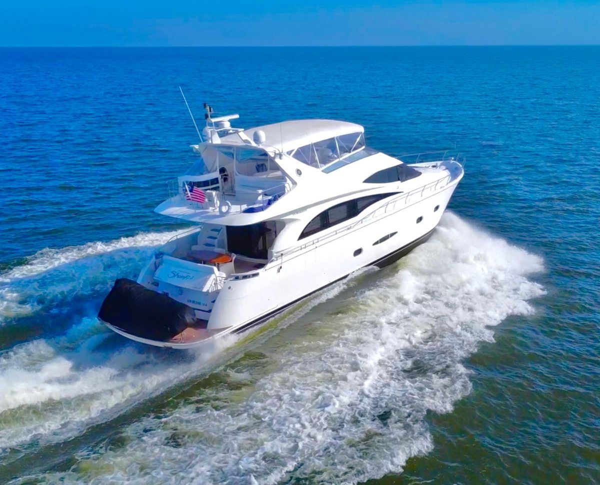 2006 Marquis 64 