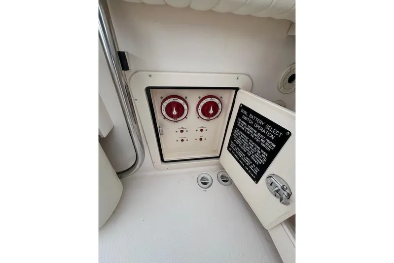  Yacht Photos Pics 2011 Grady-White Canyon 306 dual battery switch panel with operation instructions.