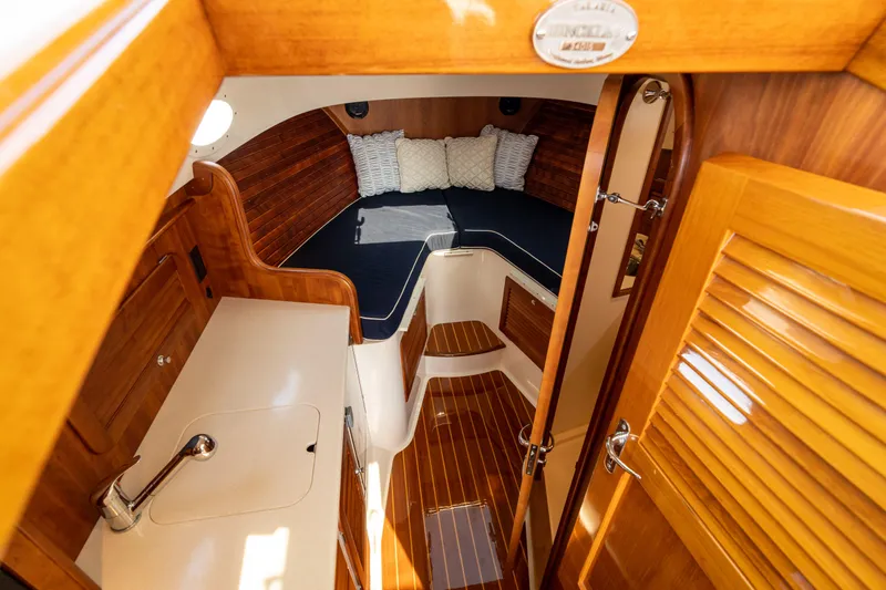 Halcyon Yacht Photos Pics 