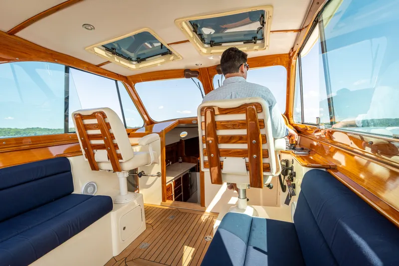 Halcyon Yacht Photos Pics 