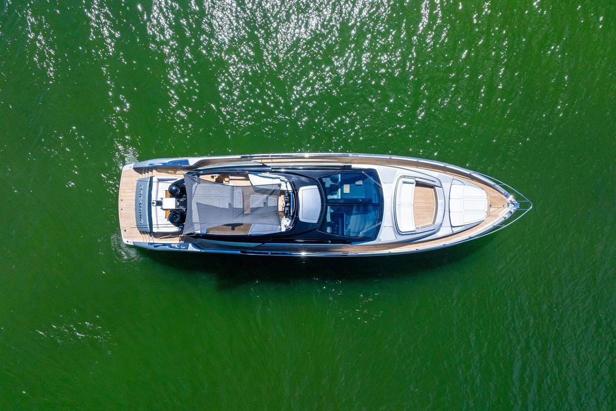 2023 Riva 76 
