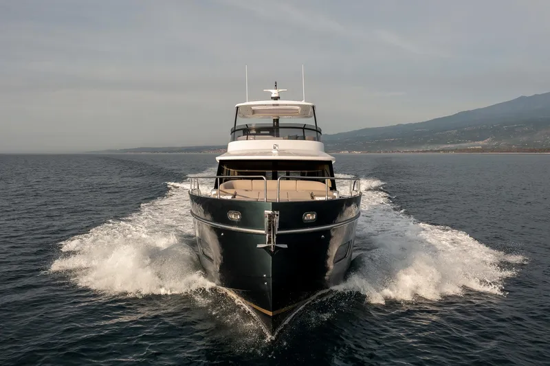  Yacht Photos Pics 