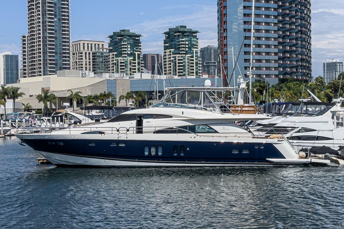 2006 Fairline 74 