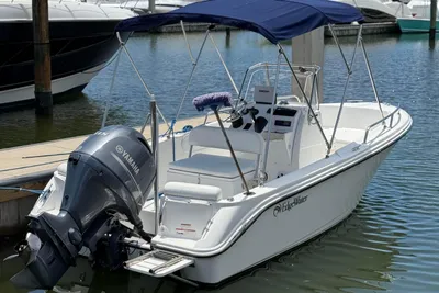 2019 Edgewater 170CC