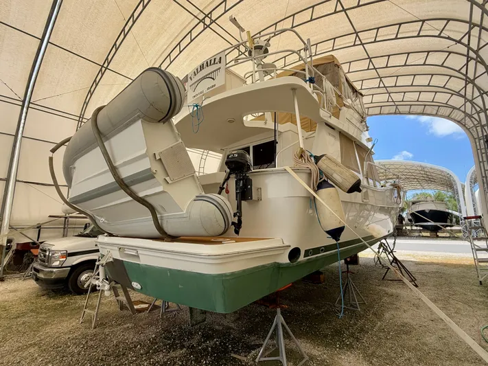 Val Halla Yacht Photos Pics 