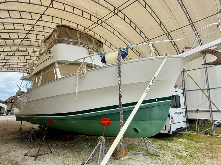 Val Halla Yacht Photos Pics 