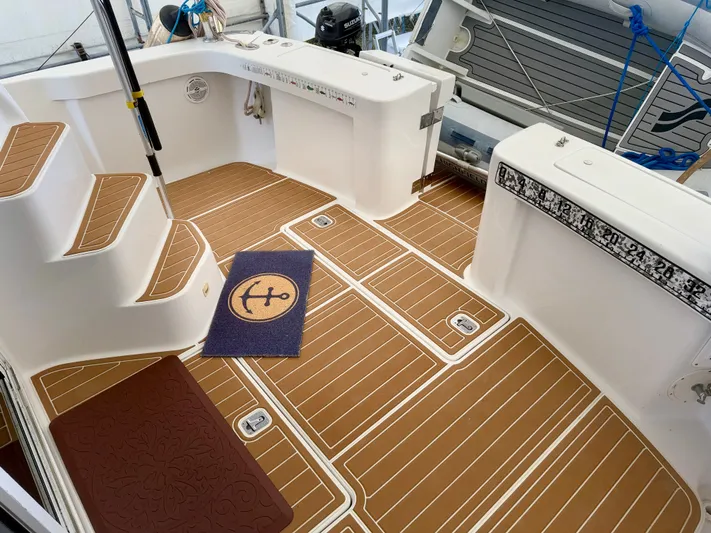 Val Halla Yacht Photos Pics 