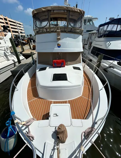 Val Halla Yacht Photos Pics 
