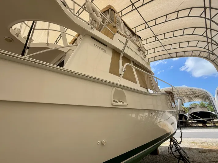 Val Halla Yacht Photos Pics 