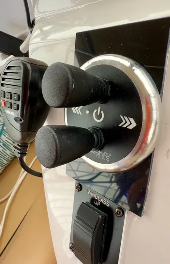 Val Halla Yacht Photos Pics 