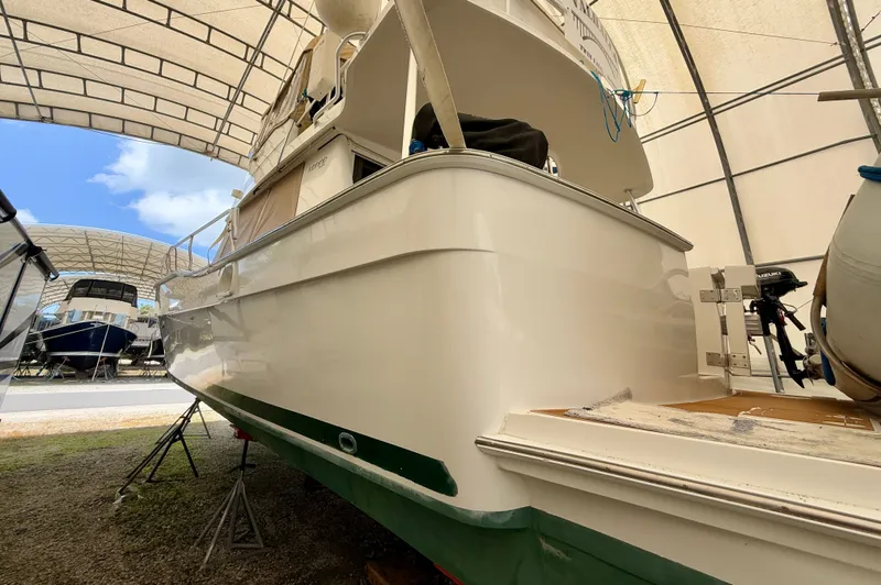 Val Halla Yacht Photos Pics 