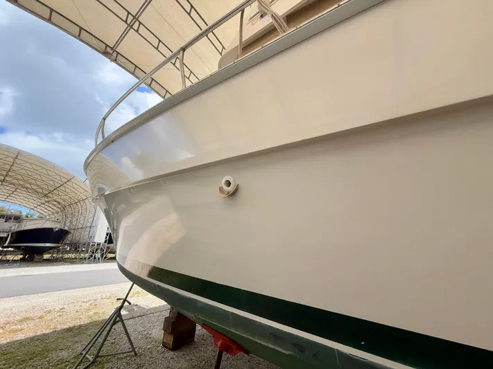 Val Halla Yacht Photos Pics 