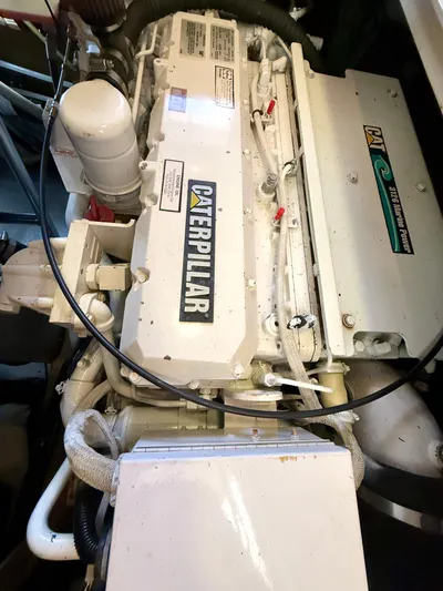 Val Halla Yacht Photos Pics 