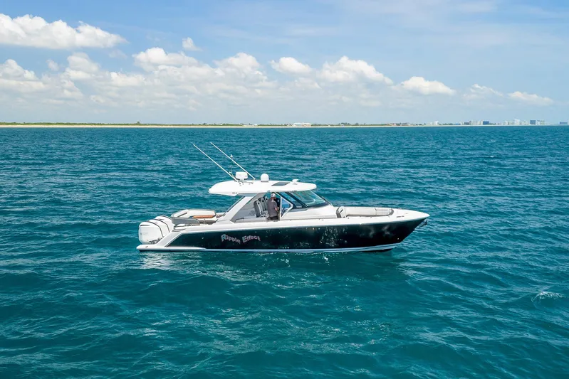 Ripple Effect Yacht Photos Pics 2019 Tiara Yachts 38 LS - Ripple Effect