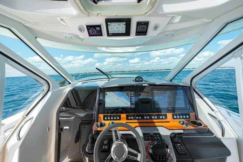 Ripple Effect Yacht Photos Pics 2019 Tiara Yachts 38 LS - Ripple Effect