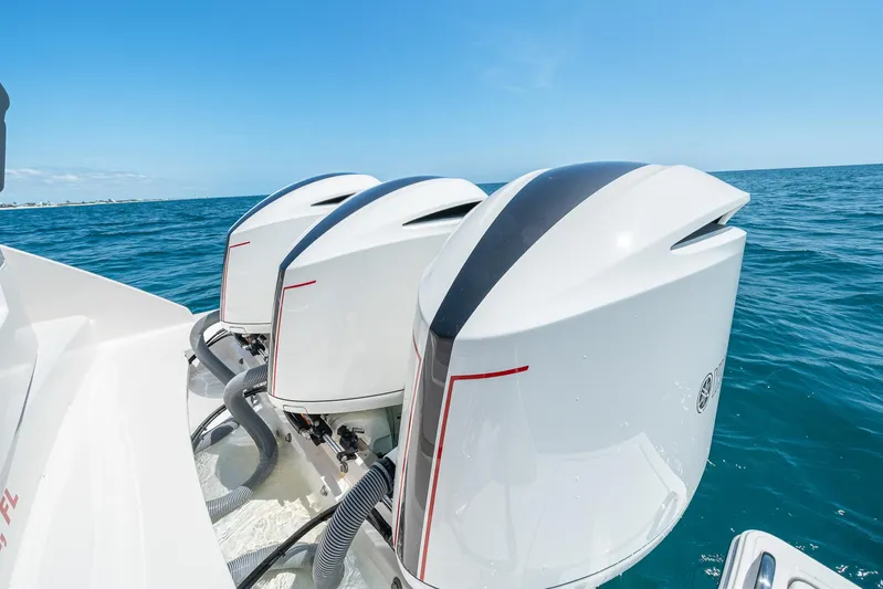 Ripple Effect Yacht Photos Pics 2019 Tiara Yachts 38 LS - Ripple Effect