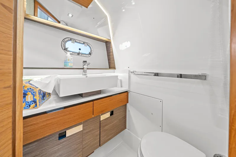 Ripple Effect Yacht Photos Pics 2019 Tiara Yachts 38 LS - Ripple Effect