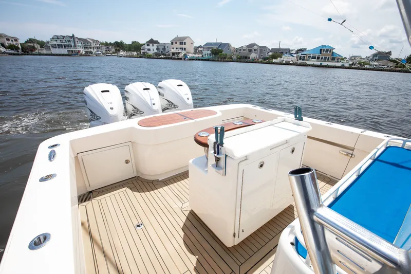 China Girl Yacht Photos Pics 