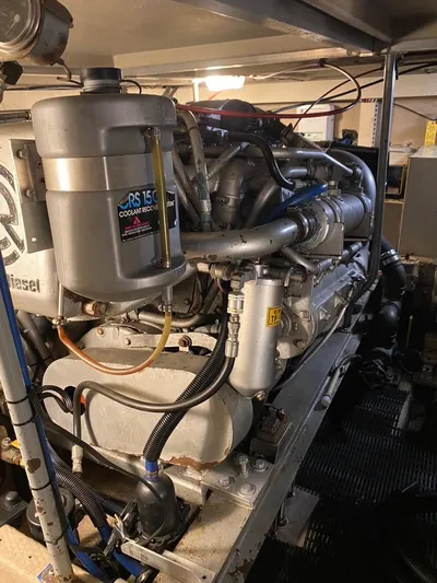 Rumblefish 4.0 Yacht Photos Pics 