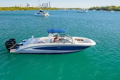 Sea Ray SDX 290 Outboard