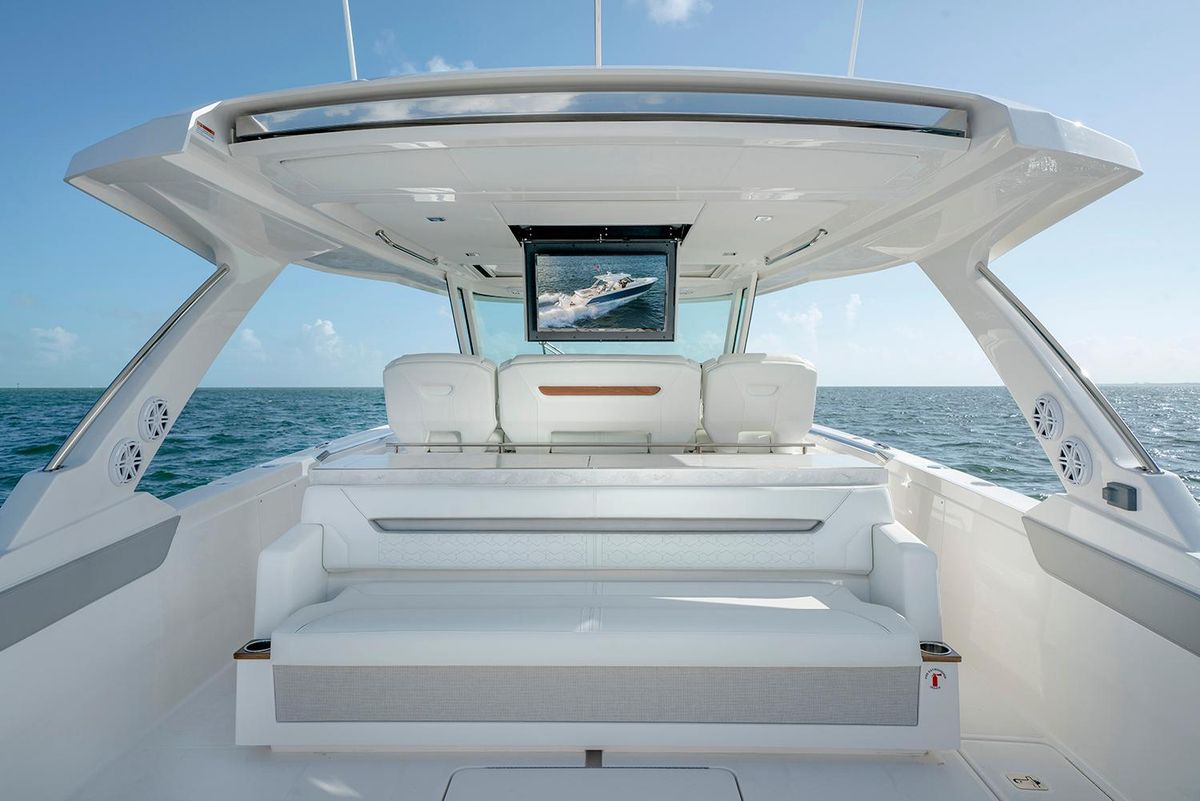 2023 Tiara Yachts 43 