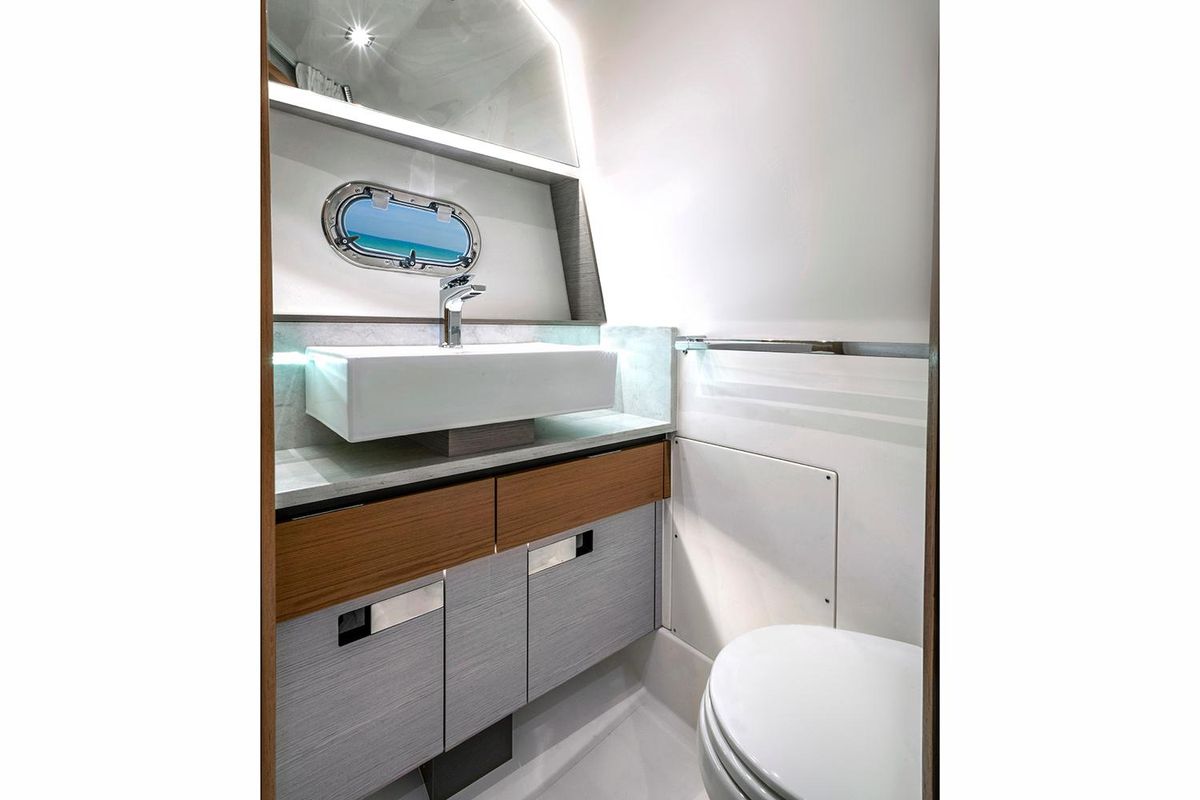 2023 Tiara Yachts 43 