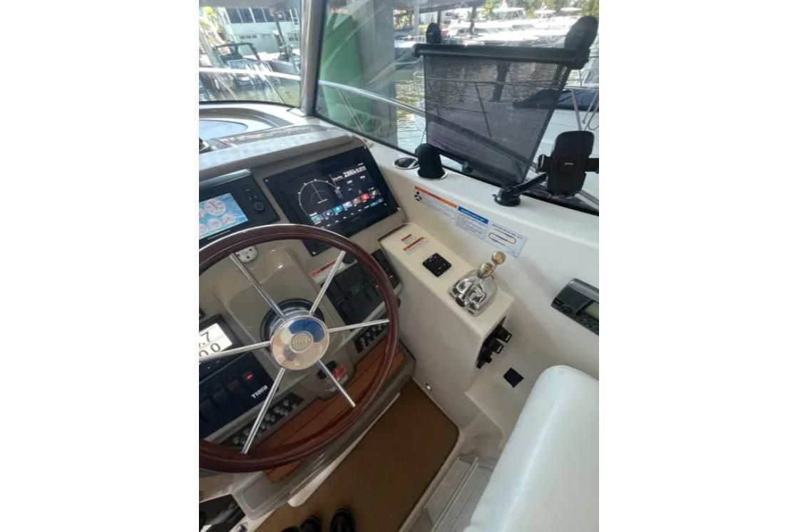 2011 Tiara Yachts 44 