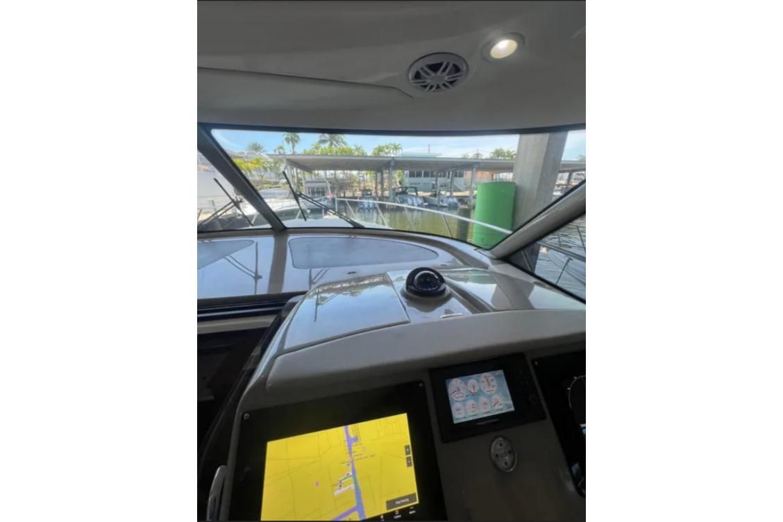 2011 Tiara Yachts 44 