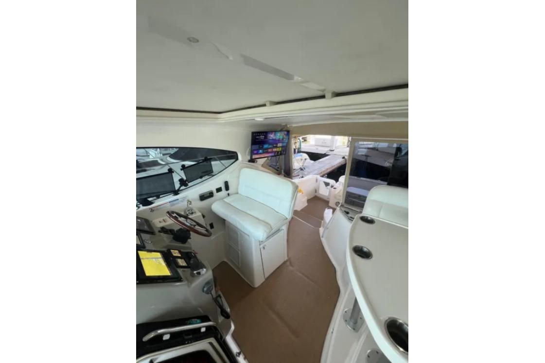 2011 Tiara Yachts 44 