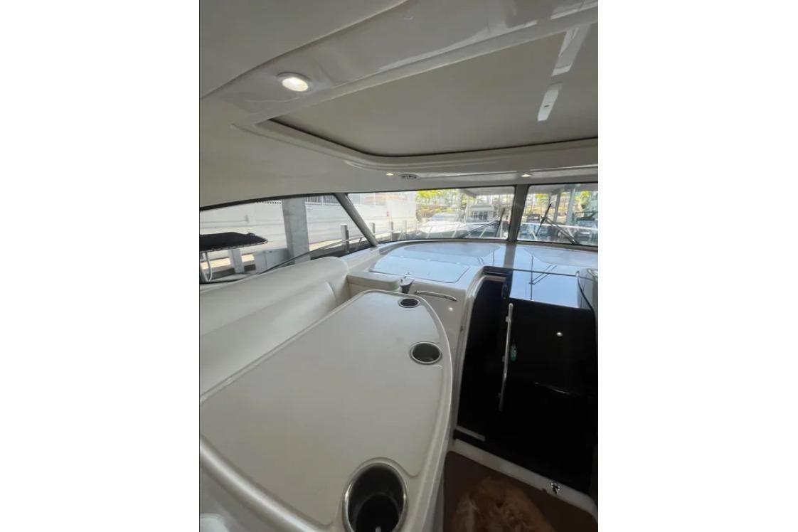 2011 Tiara Yachts 44 