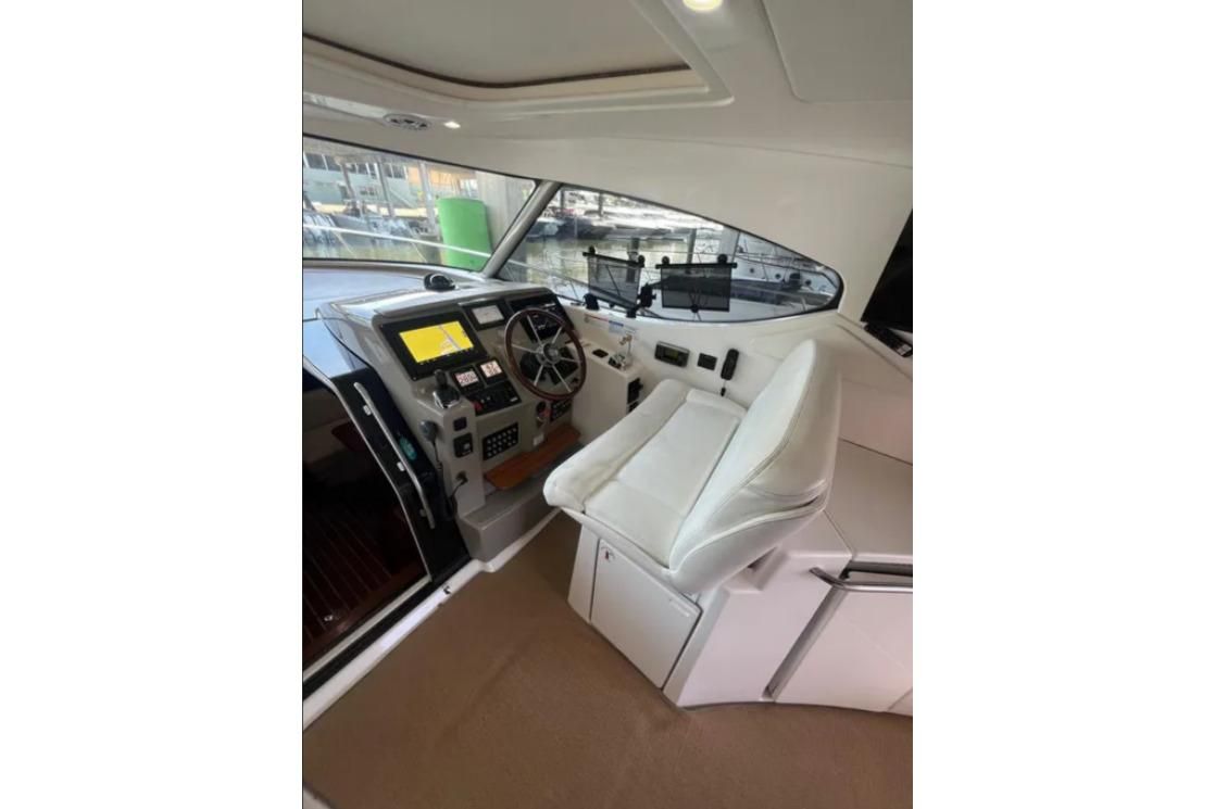 2011 Tiara Yachts 44 