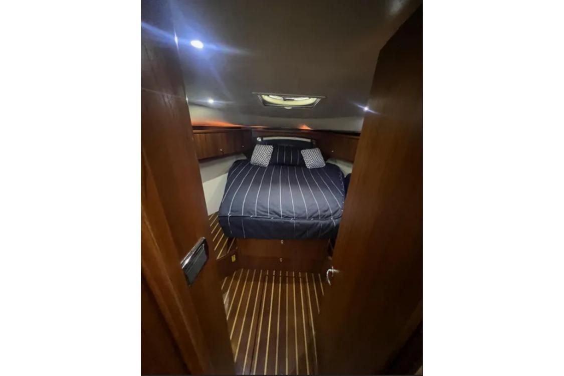 2011 Tiara Yachts 44 