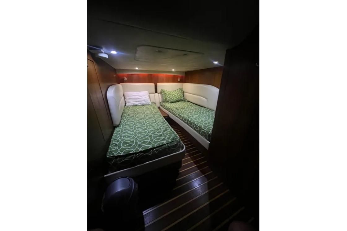 2011 Tiara Yachts 44 