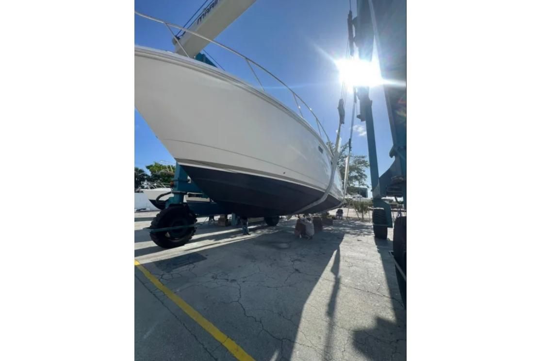 2011 Tiara Yachts 44 