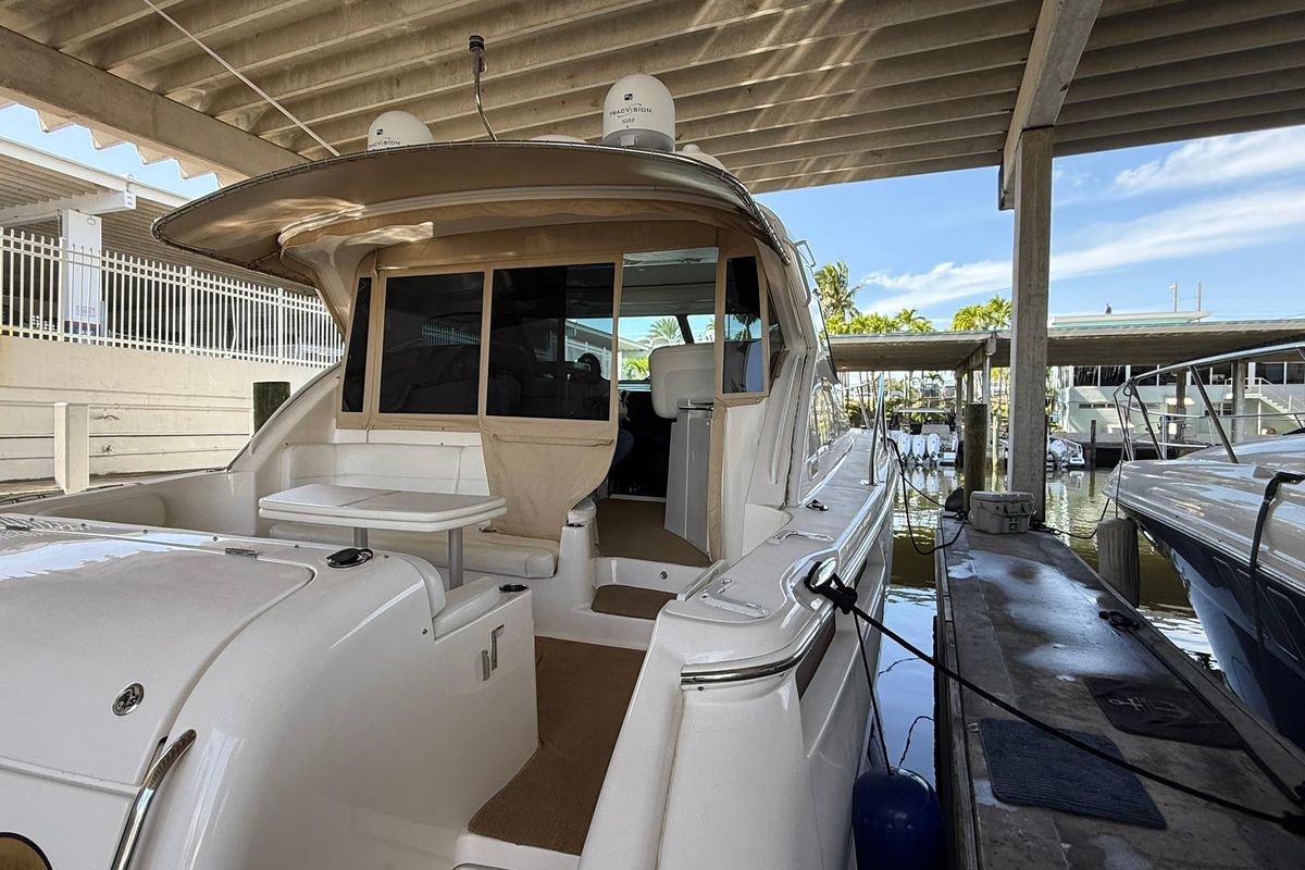 2011 Tiara Yachts 44 