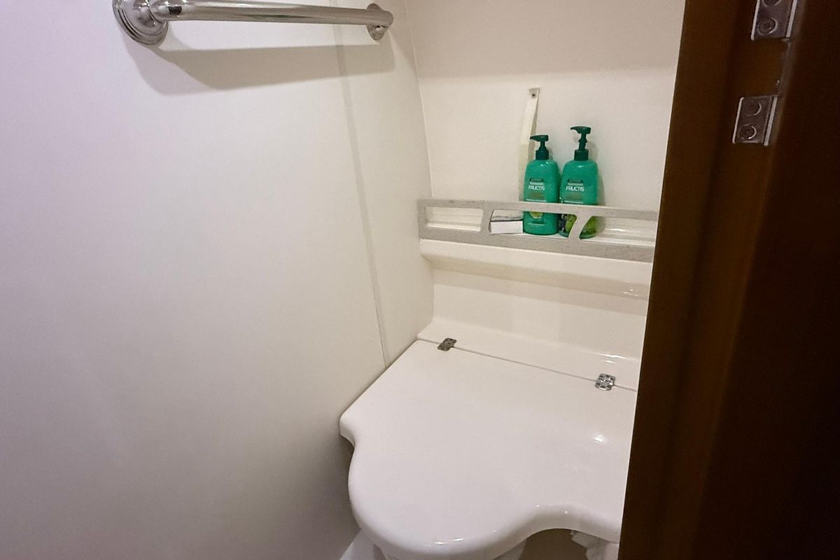 2011 Tiara Yachts 44 