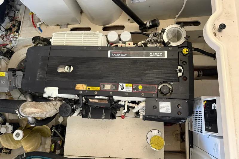  Yacht Photos Pics Engine compartment of a 2011 Tiara Yachts 4500 Sovran, featuring a Volvo Penta IPS 600.