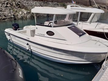 2018 Smartliner Pilothouse 21