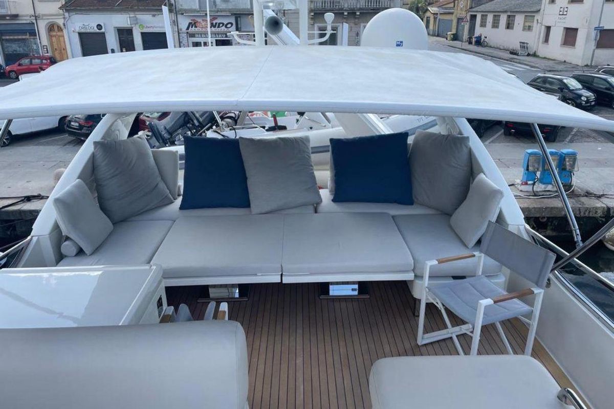 2010 Sanlorenzo 72 