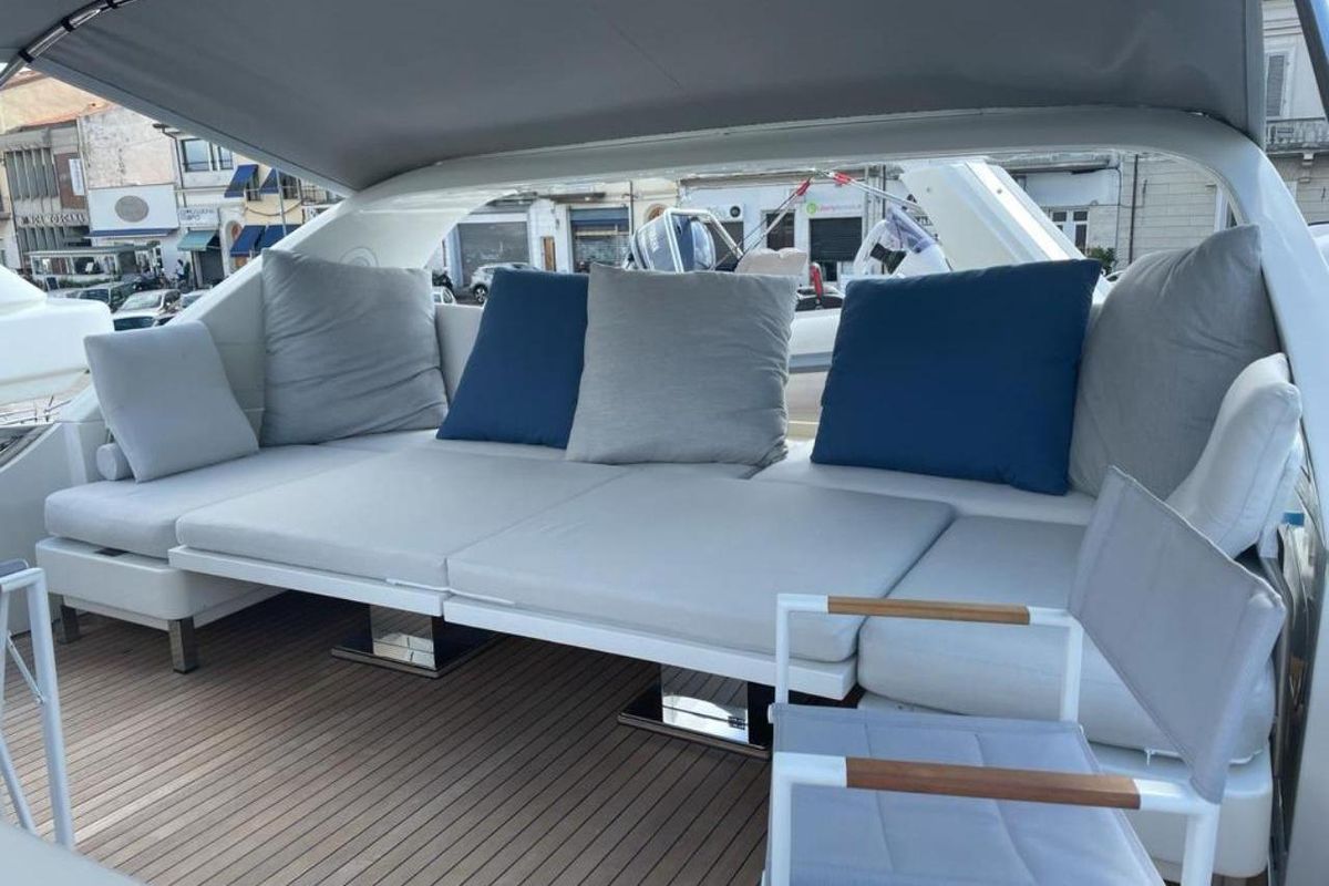 2010 Sanlorenzo 72 