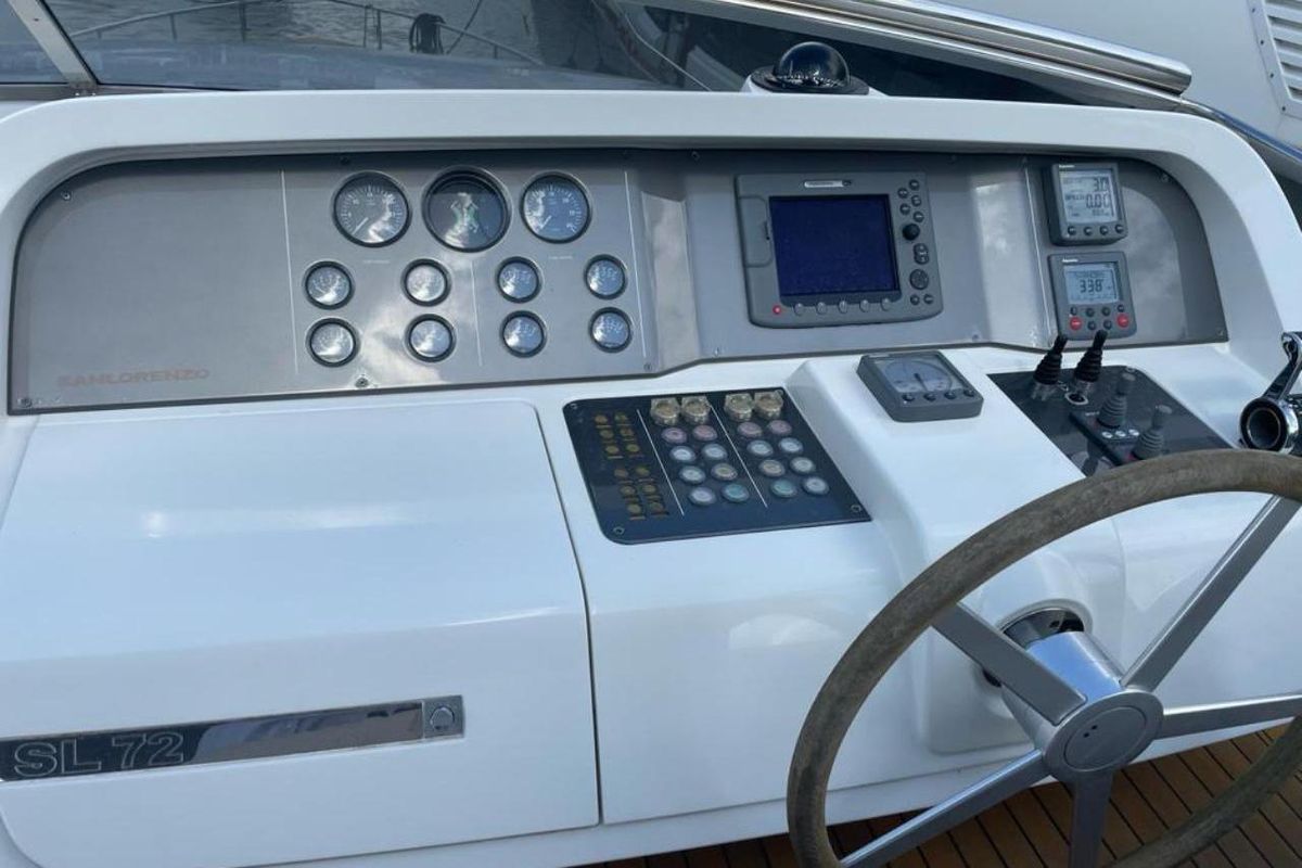2010 Sanlorenzo 72 
