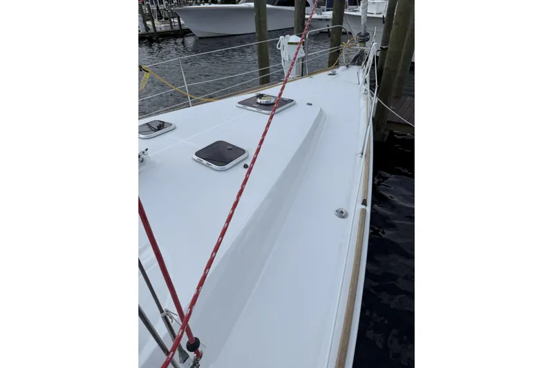 Vision 360 Yacht Photos Pics Beneteau First 435 sailboat deck, 2012 model, docked at marina.