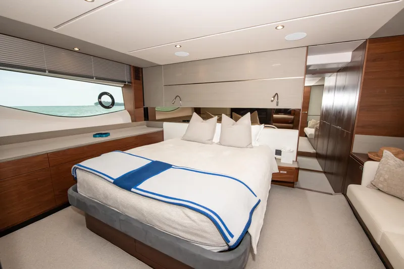 Wheelhouse Yacht Photos Pics 