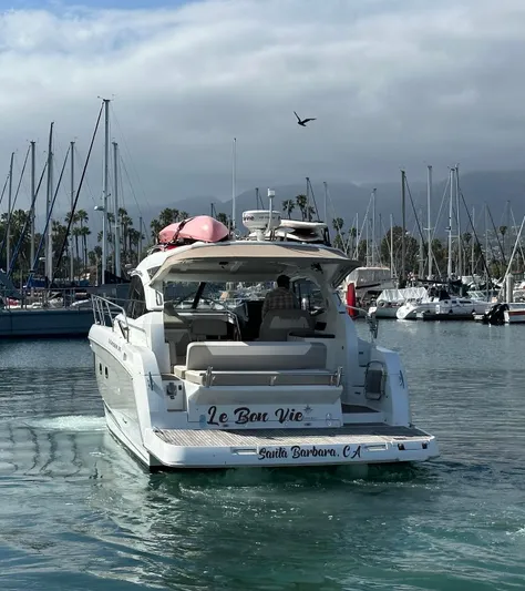 Le Bon Vie Yacht Photos Pics Transom With Large Swim Step