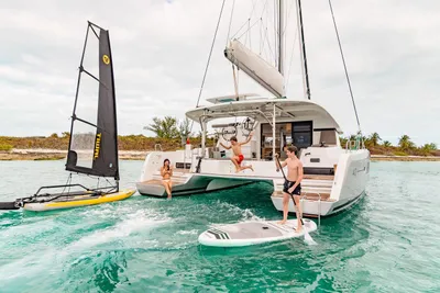 Lagoon 42