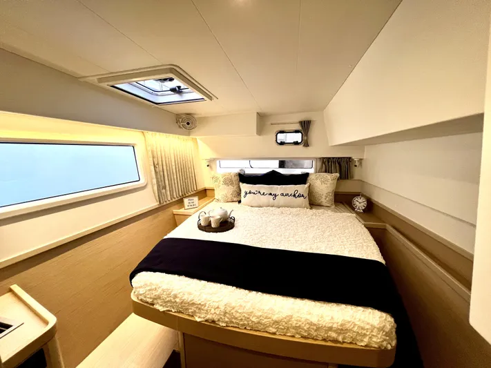 Casbah III Yacht Photos Pics 