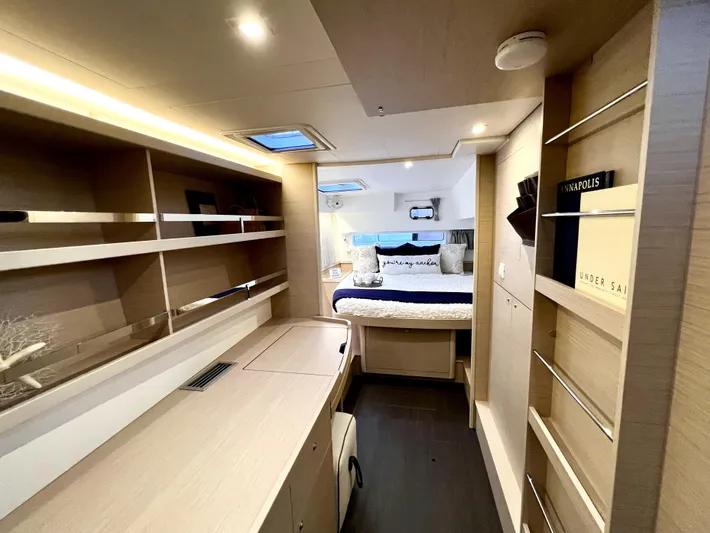 Casbah III Yacht Photos Pics 