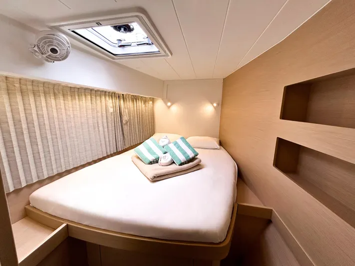 Casbah III Yacht Photos Pics 